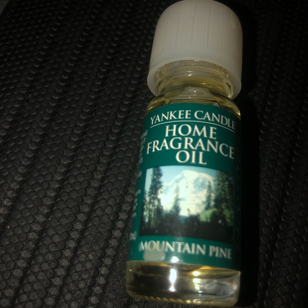 Yankee candle home fragrance oil Mountain pine